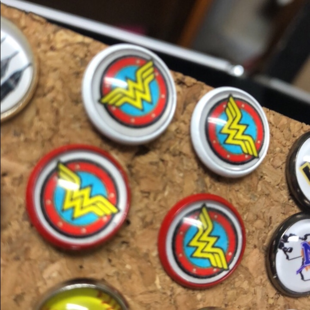 12mm superwoman stud earrings